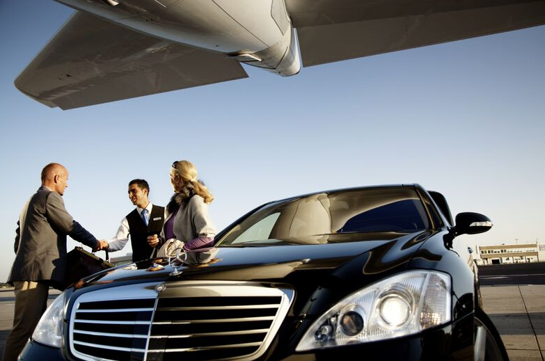 Reasons-to-Take-Limo-Service-to-The-Airport-in-NYC Bronx Car Service